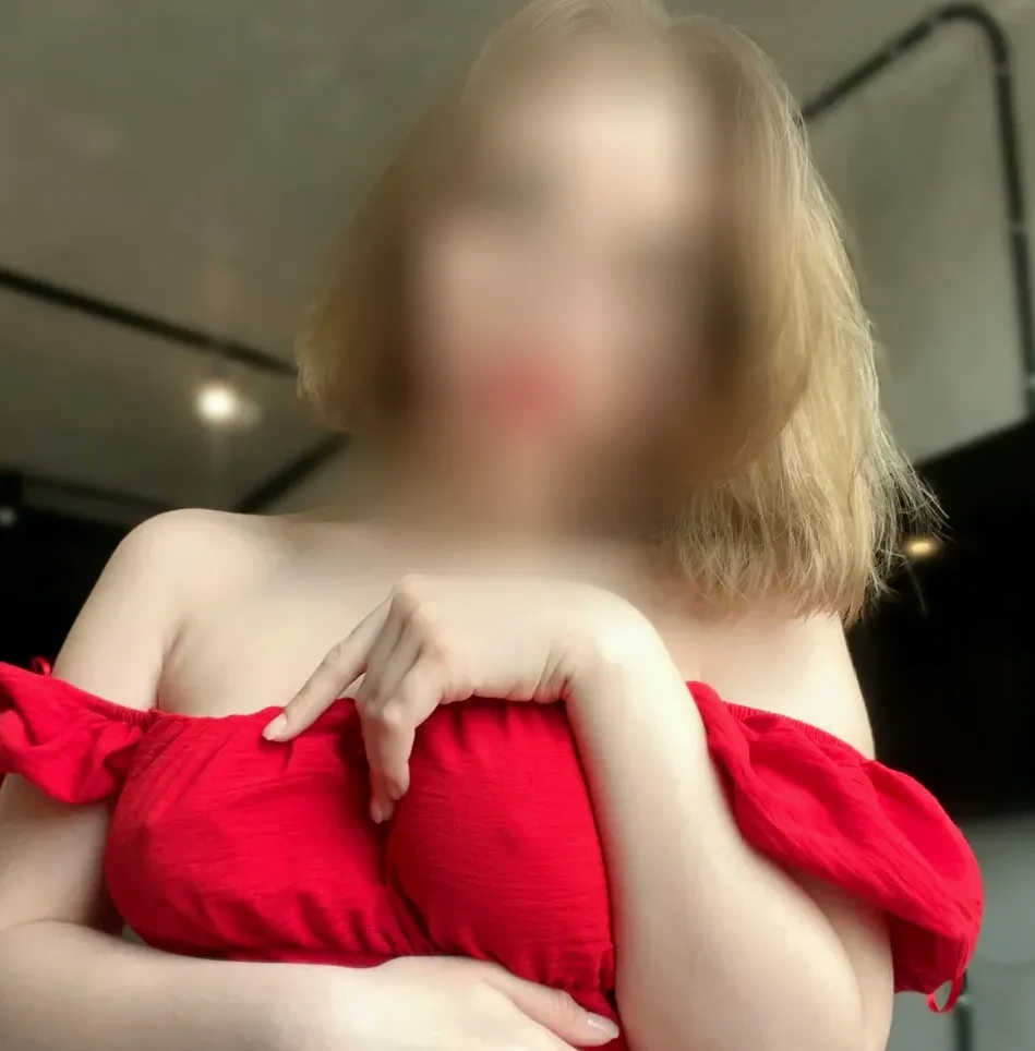 Chiara, 20