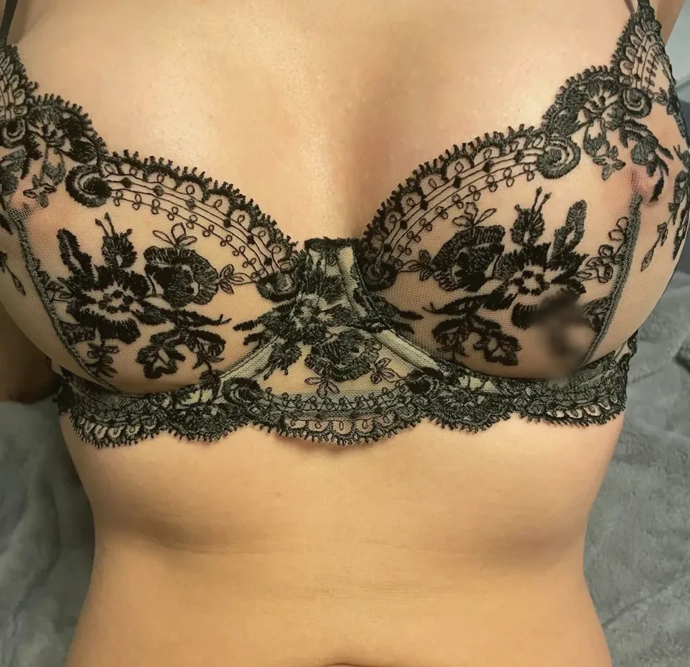 Nadja, 36