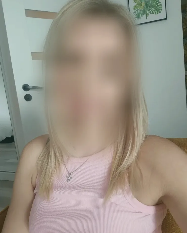 Saskia, 26